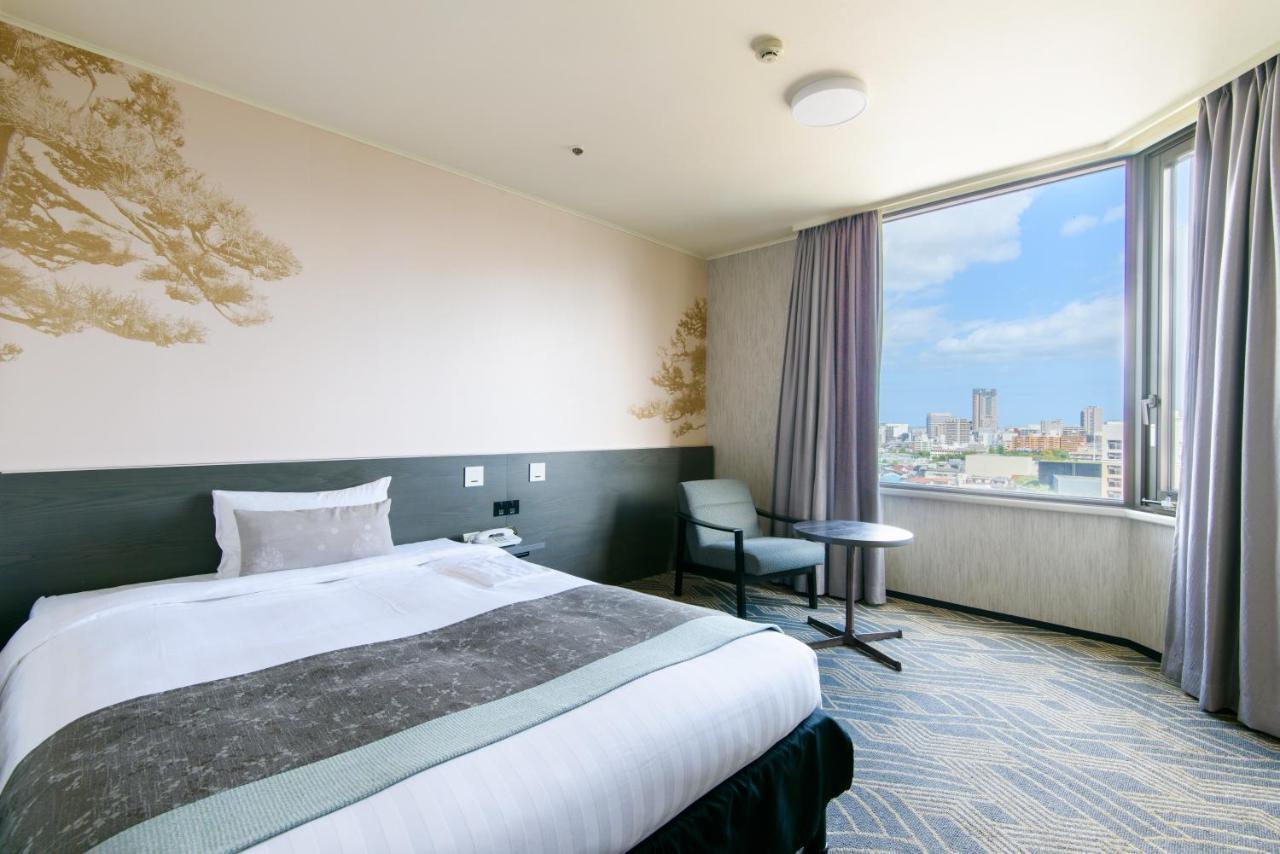 Kanazawa Tokyu Hotel Екстер'єр фото