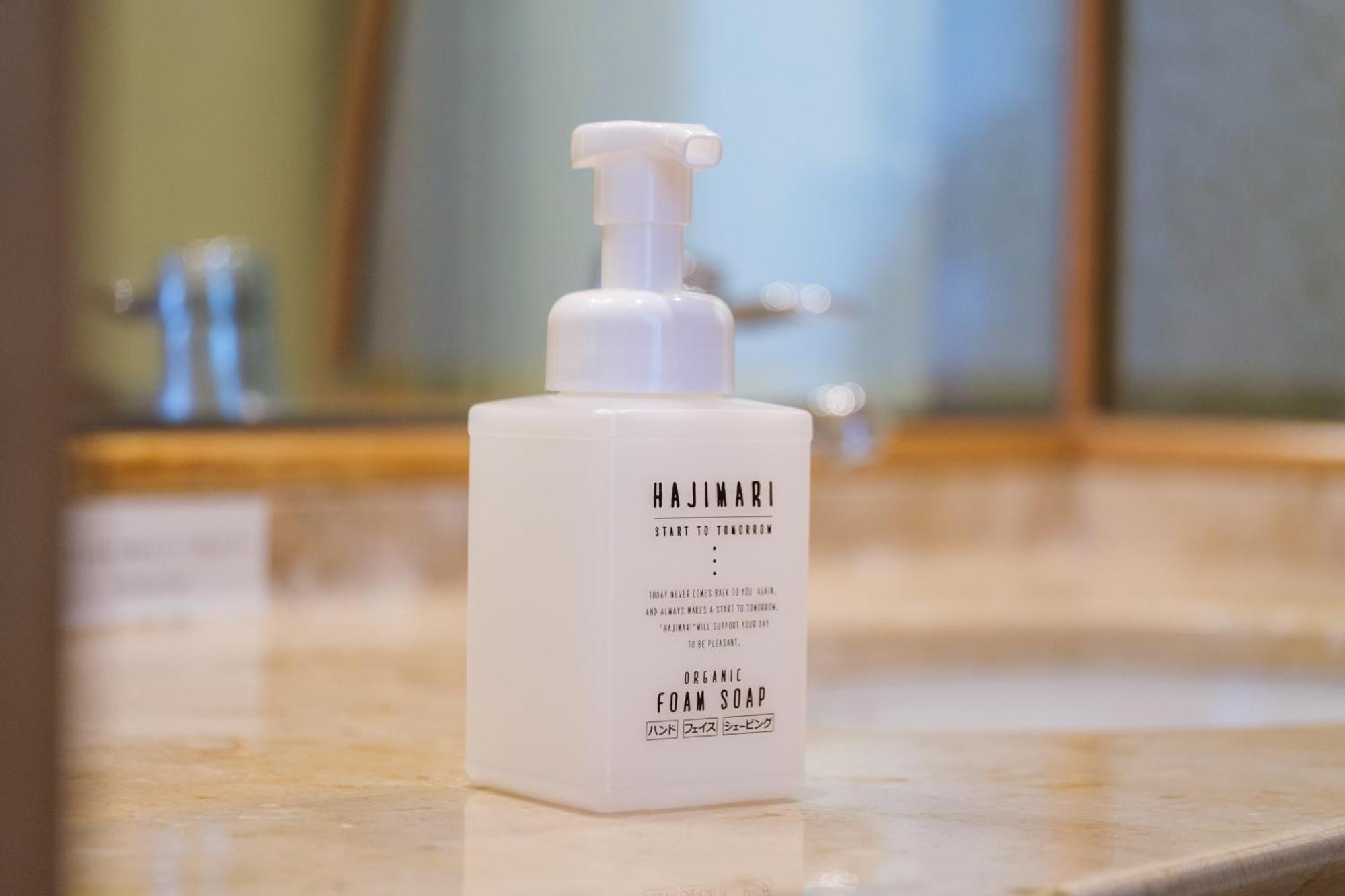 Kanazawa Tokyu Hotel Екстер'єр фото A bottle of foaming soap